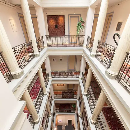 ホテル ヴィクトリア 4*