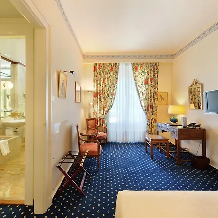 Hotell Victoria 4*