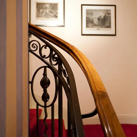 Hotell Victoria 4*